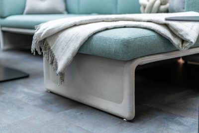 Ob eher konventionell oder relaxed, die individuell konfigurierten Sitzmöbel passen sich problemlos an verschiedenste Arbeitsstile und -haltungen an