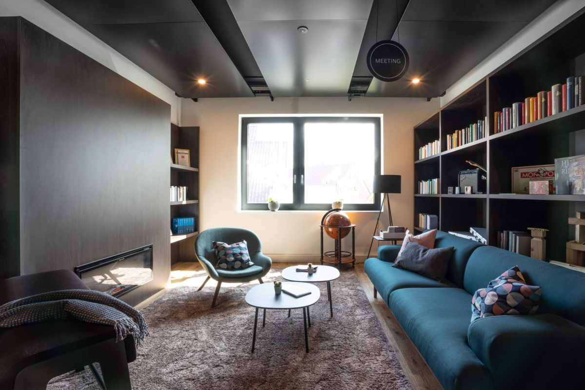 Besprechungsraum im Wohnzimmerstyle