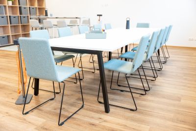 Weiche Stoffe, frische pastellige Farbtöne und natürliche Materialien sorgen für eine angenehme, inspirierende Atmosphäre.