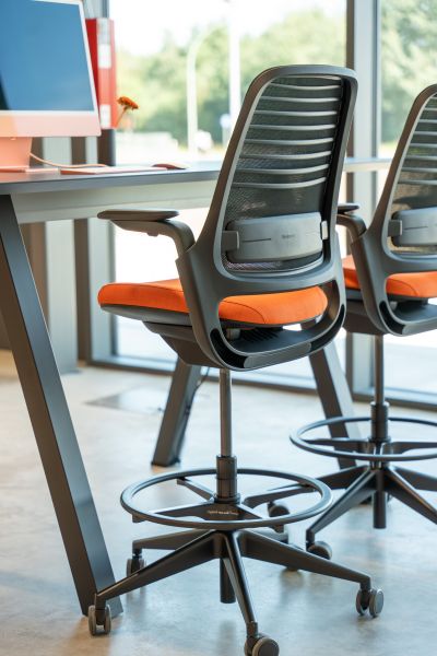 Mehr als nur ein Arbeitsstuhl. Ein komfortabler Bürodrehstuhl mit einem hohen Maß an Ergonomie